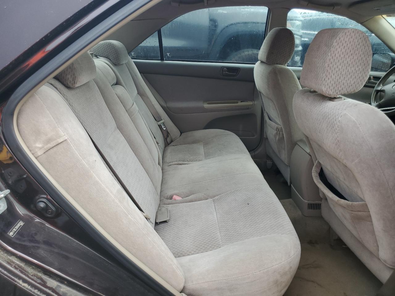 2004 Toyota Camry Le VIN: 4T1BE32K64U822242 Lot: 63967005