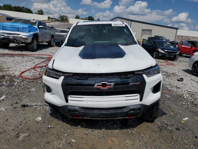  CHEVROLET COLORADO 2024 Белы