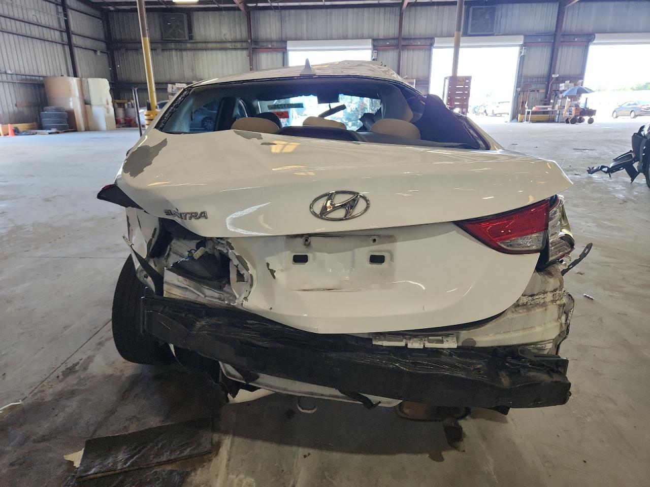 2013 Hyundai Elantra Gls VIN: 5NPDH4AE8DH258349 Lot: 62981235