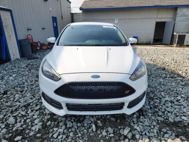  FORD FOCUS 2017 White