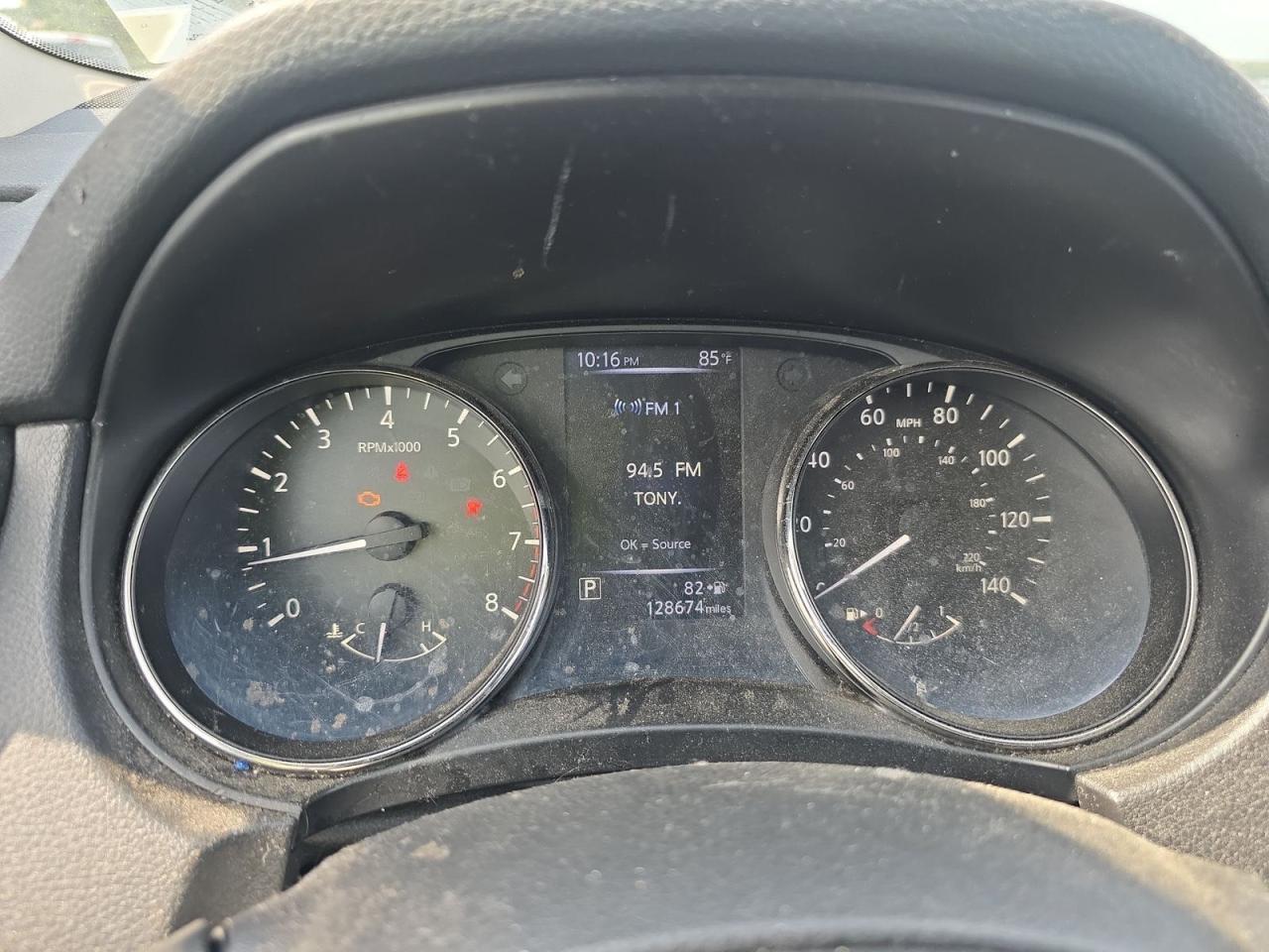 JN1BJ1CR5JW292770 NISSAN ROGUE 2018