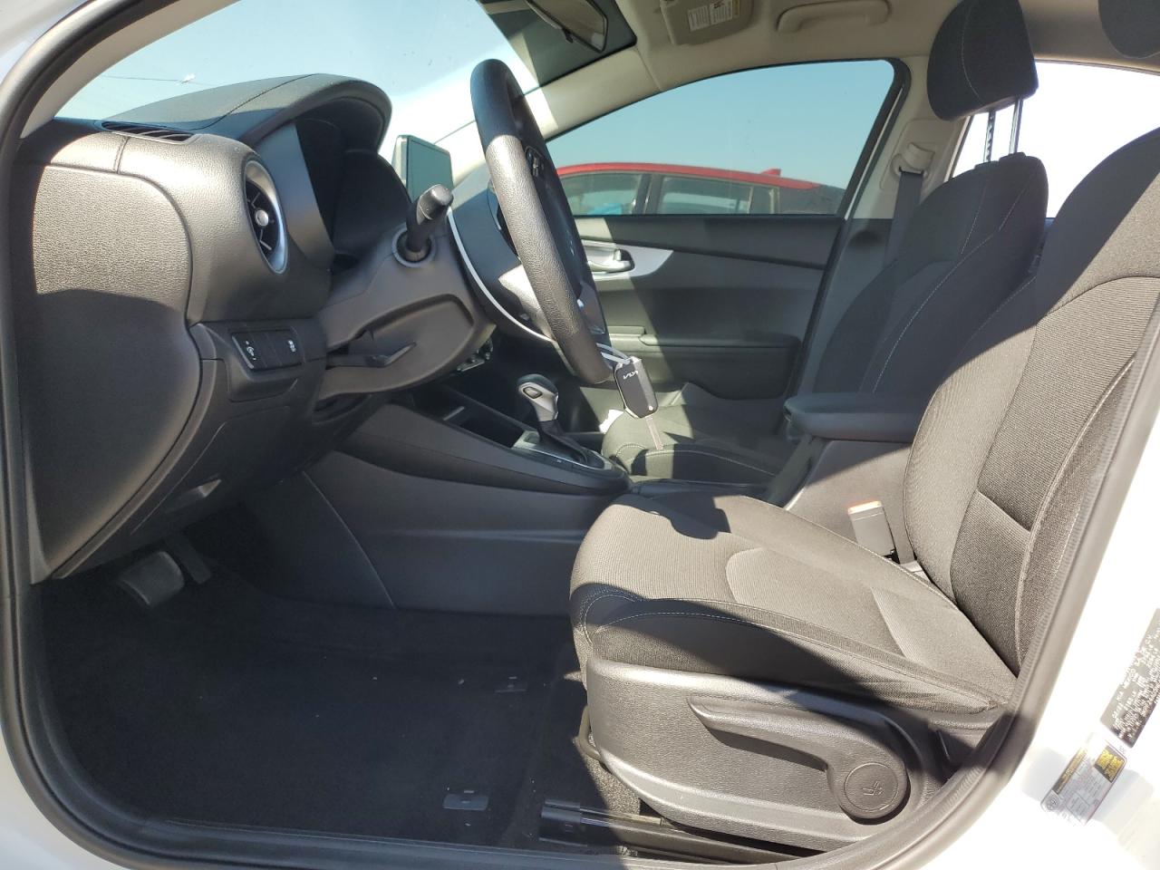 3KPF24AD5NE462274 2022 Kia Forte Fe