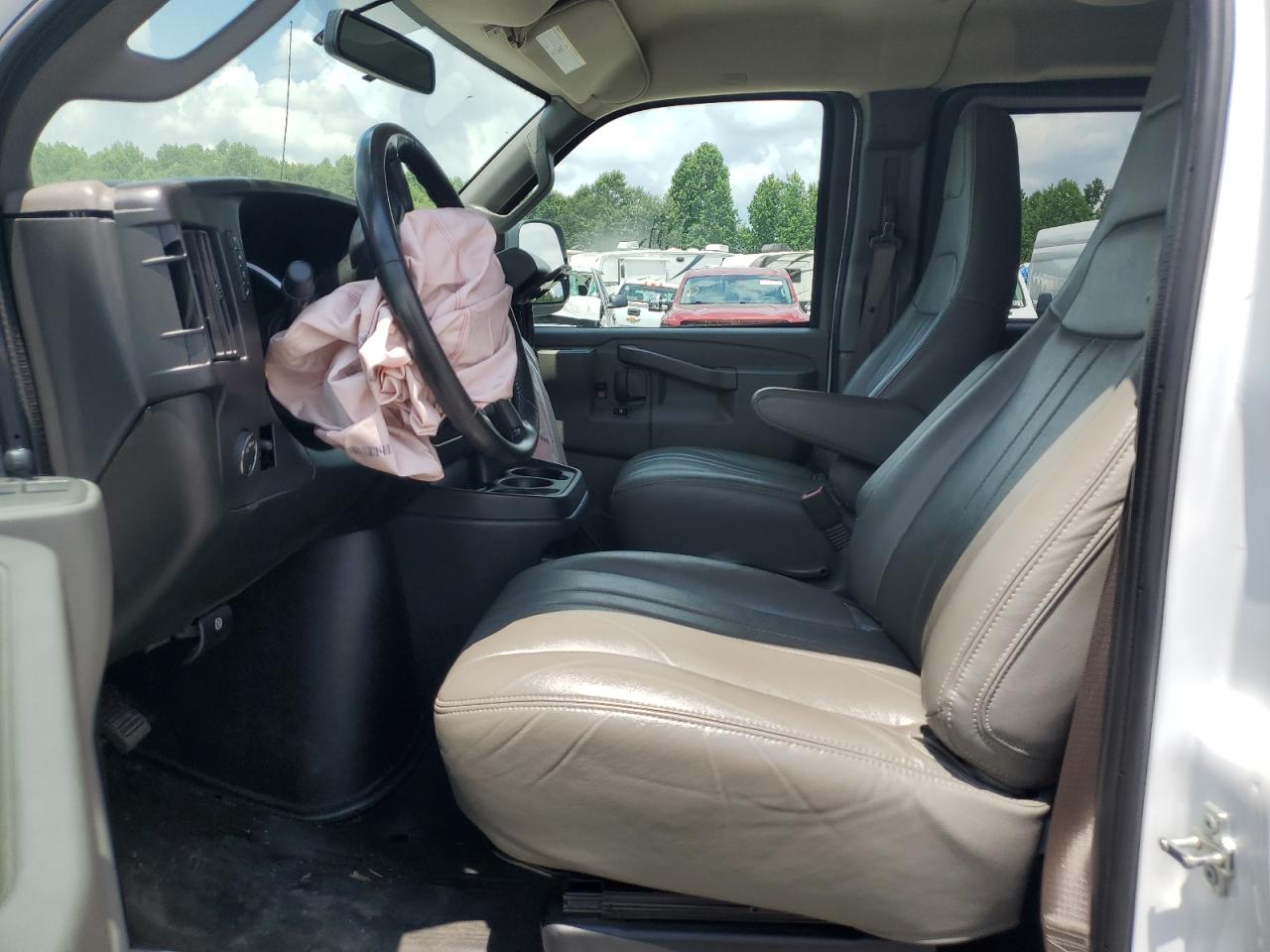 2023 Chevrolet Express G3500 Ls VIN: 1GAZGNFP9P1125922 Lot: 64642045