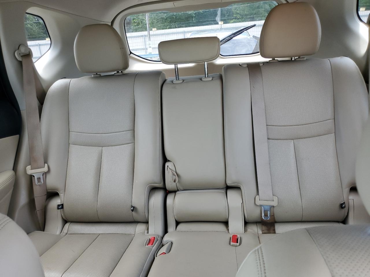 JN8AT2MT1GW010494 NISSAN ROGUE 2016