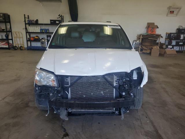  CHRYSLER MINIVAN 2013 White