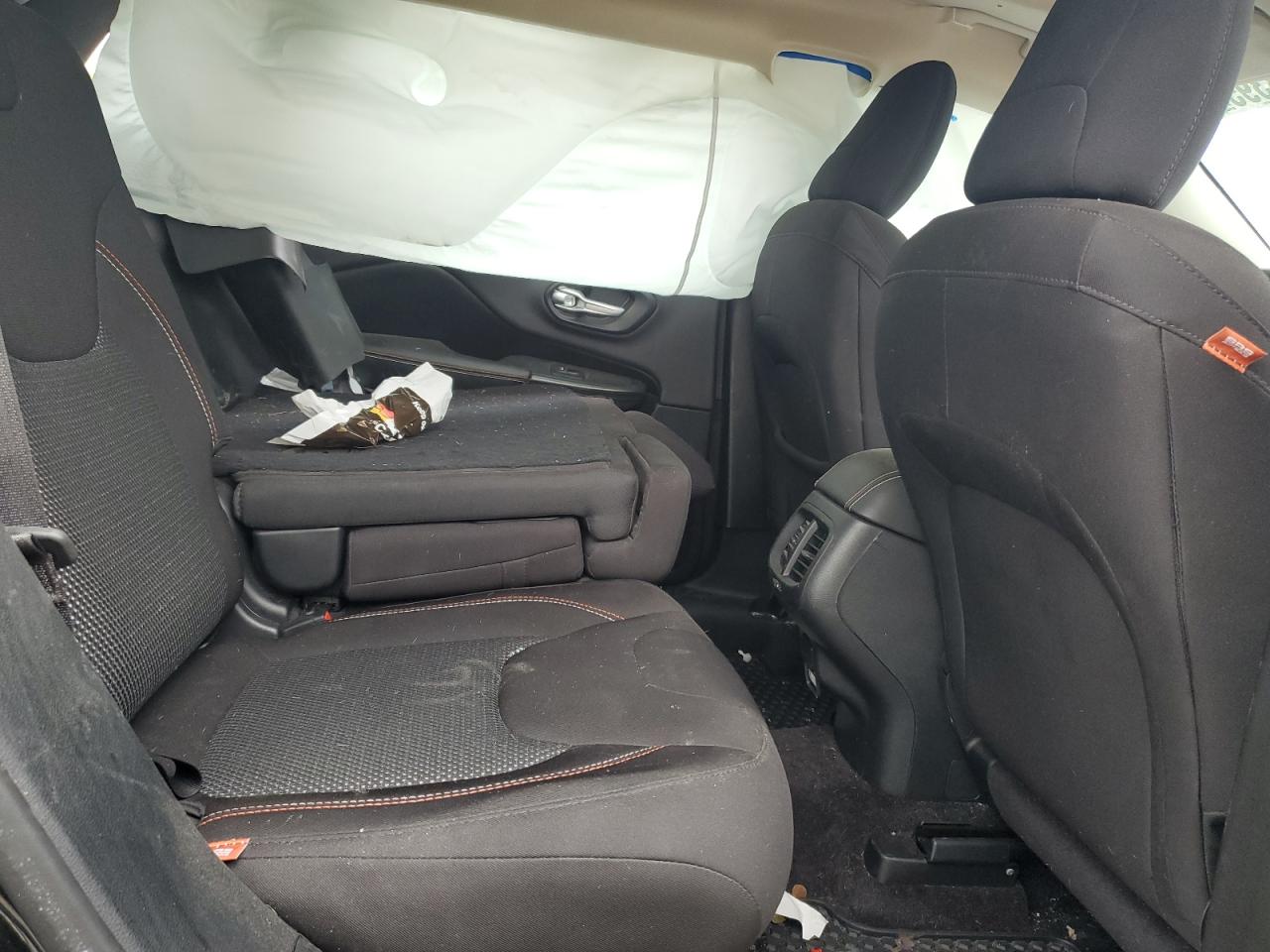 2016 Jeep Cherokee Latitude VIN: 1C4PJMCS7GW285772 Lot: 65728395