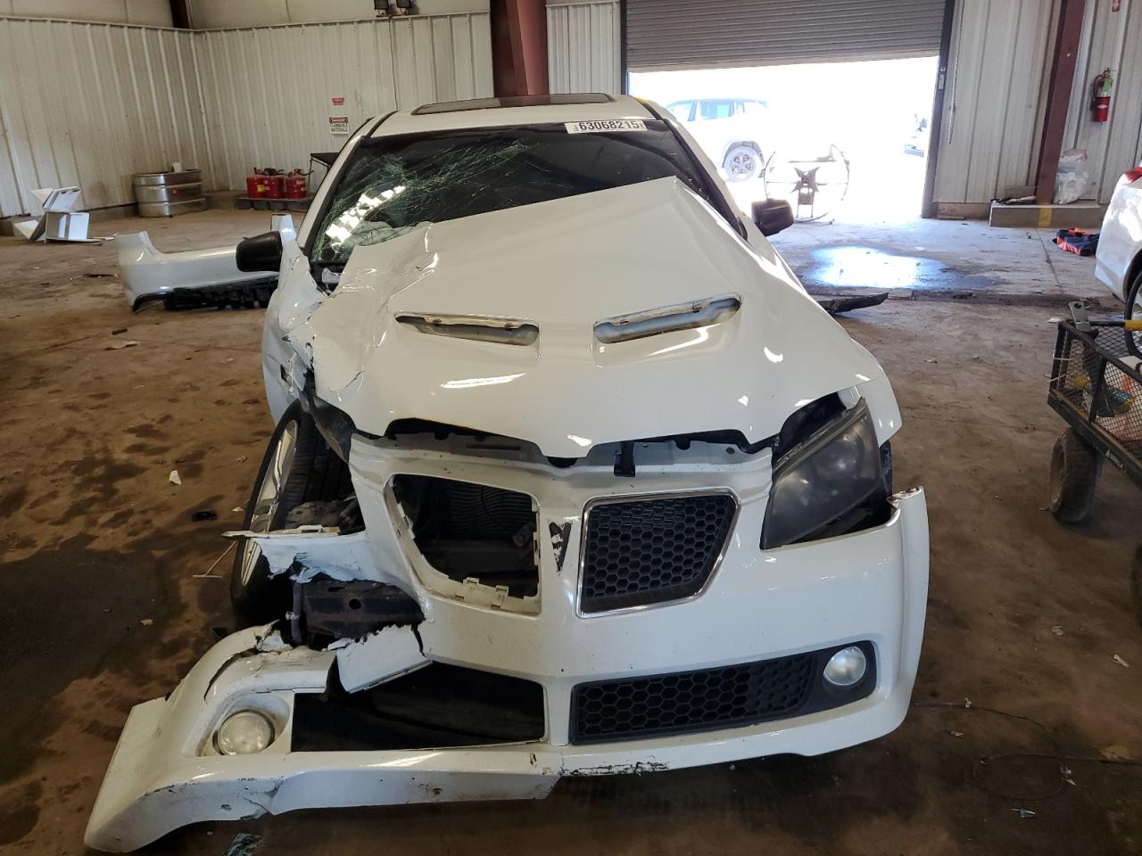 2008 Pontiac G8 VIN: 6G2ER57778L135876 Lot: 63068215
