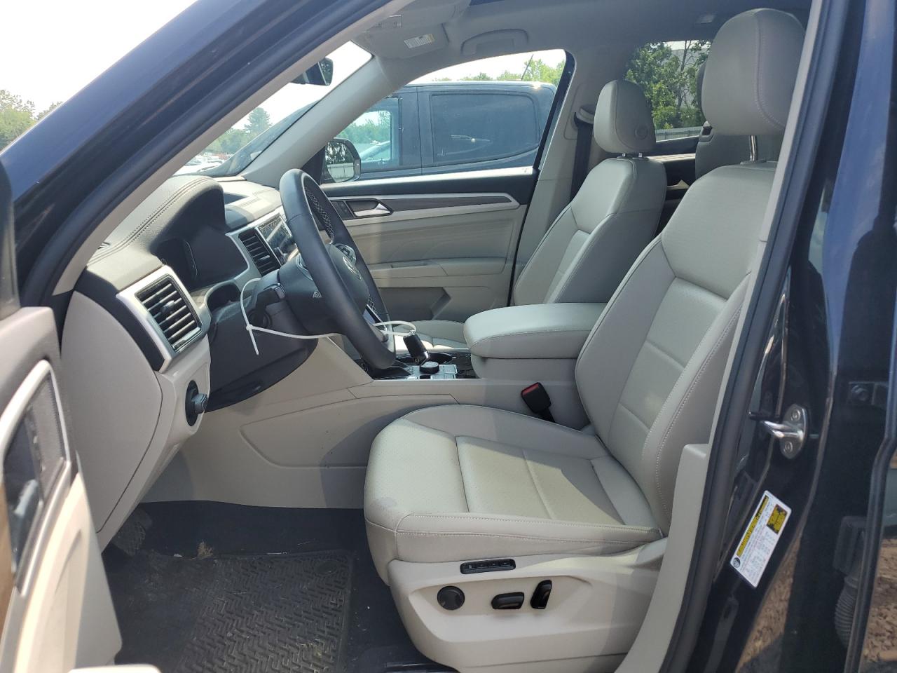 2022 Volkswagen Atlas Sel VIN: 1V2BR2CA1NC560810 Lot: 63440665