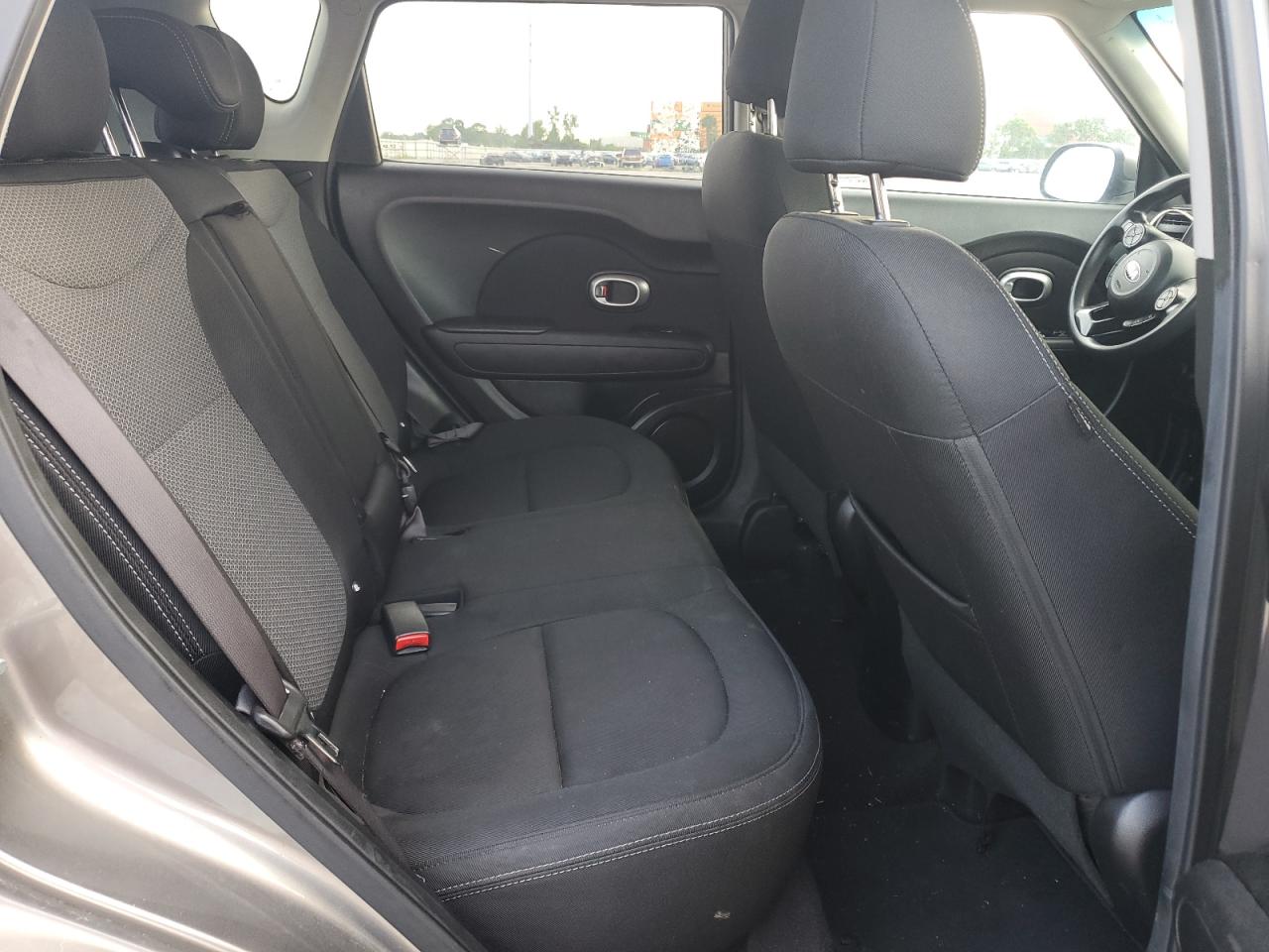 2018 Kia Soul + VIN: KNDJP3A57J7601104 Lot: 65199575