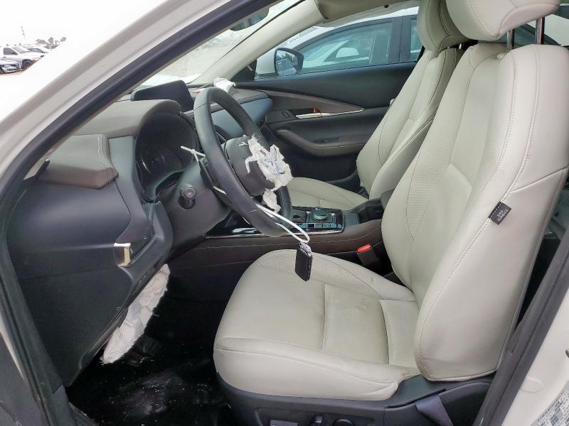 MAZDA CX30 2023 Белы