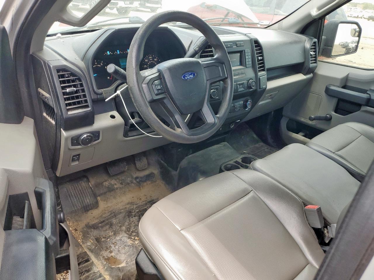 2019 Ford F150 VIN: 1FTMF1CB8KKC24255 Lot: 64755525