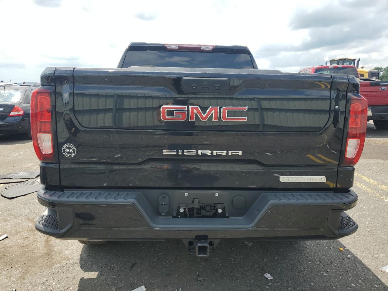 2022 GMC Sierra K1500 Elevation VIN: 3GTPUCEK8NG615462 Lot: 64480395