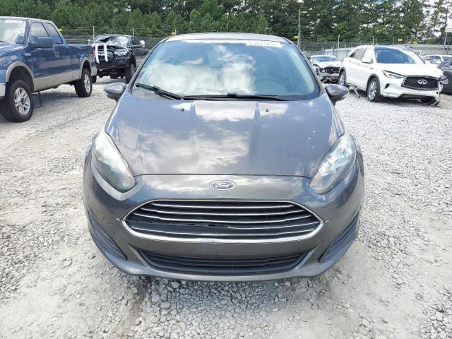  FORD FIESTA 2016 Серый