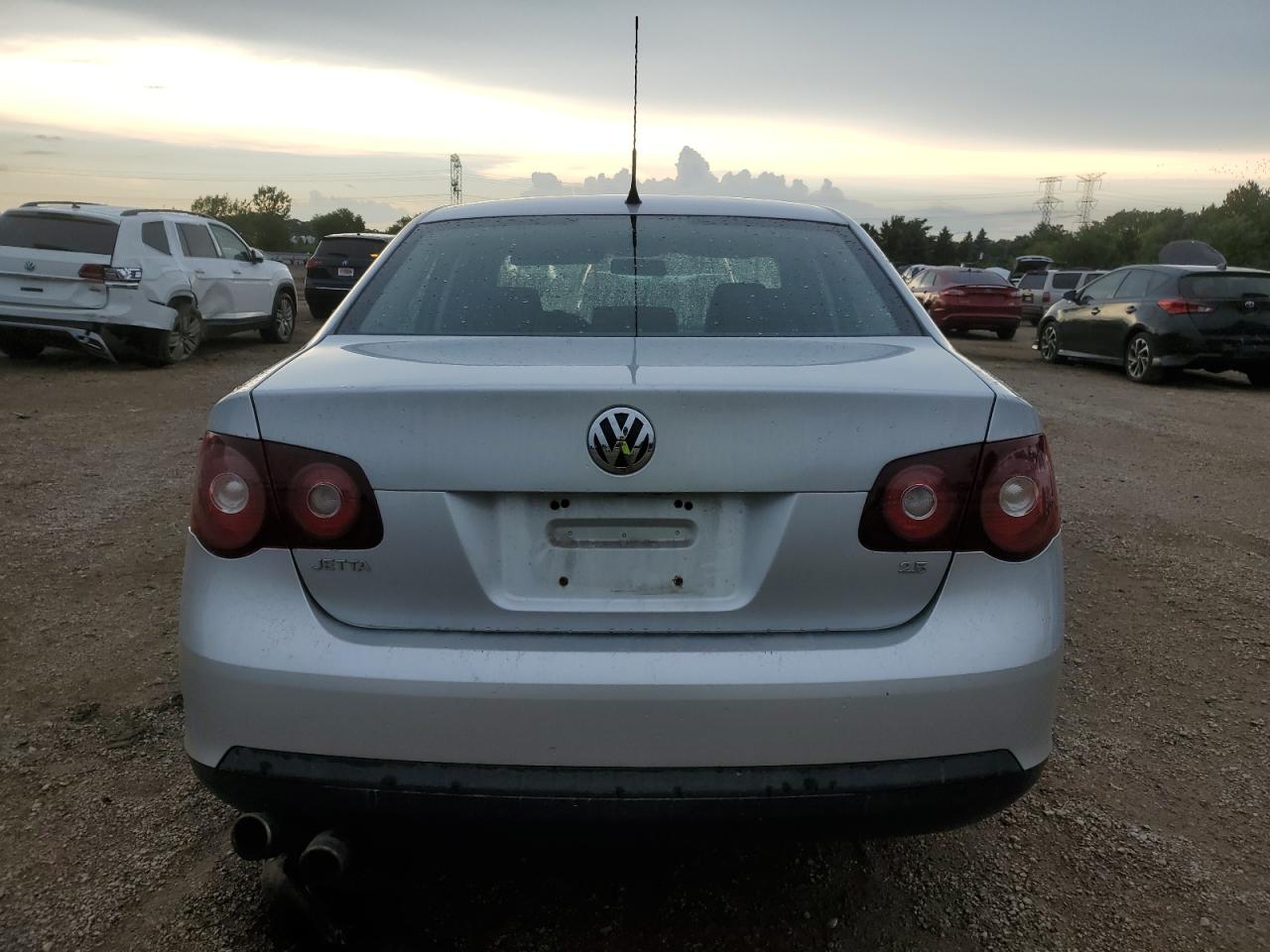 2009 Volkswagen Jetta S VIN: 3VWJZ71K09M010845 Lot: 64995635
