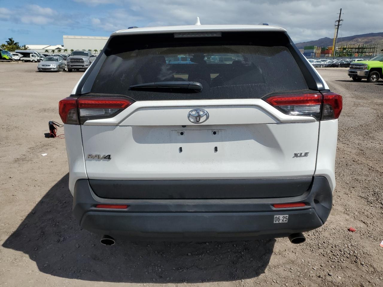2022 Toyota Rav4 Xle VIN: JTMW1RFVXNJ024435 Lot: 65465325