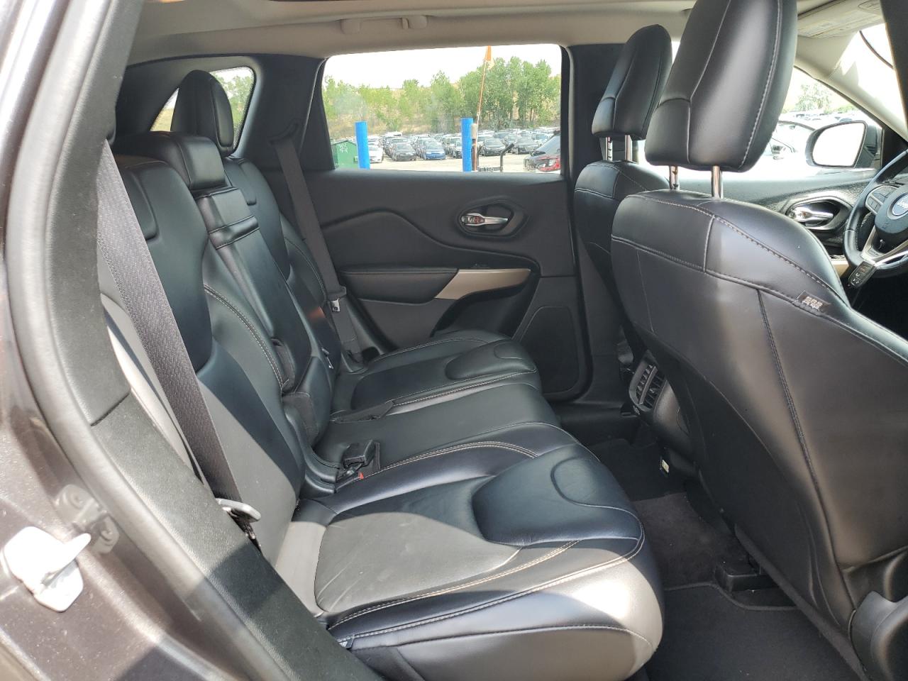 2017 Jeep Cherokee Limited VIN: 1C4PJMDS7HW608685 Lot: 66048645