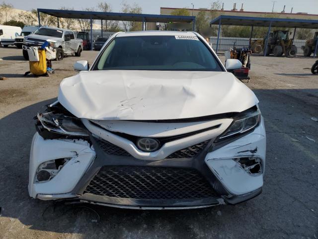  TOYOTA CAMRY 2019 White