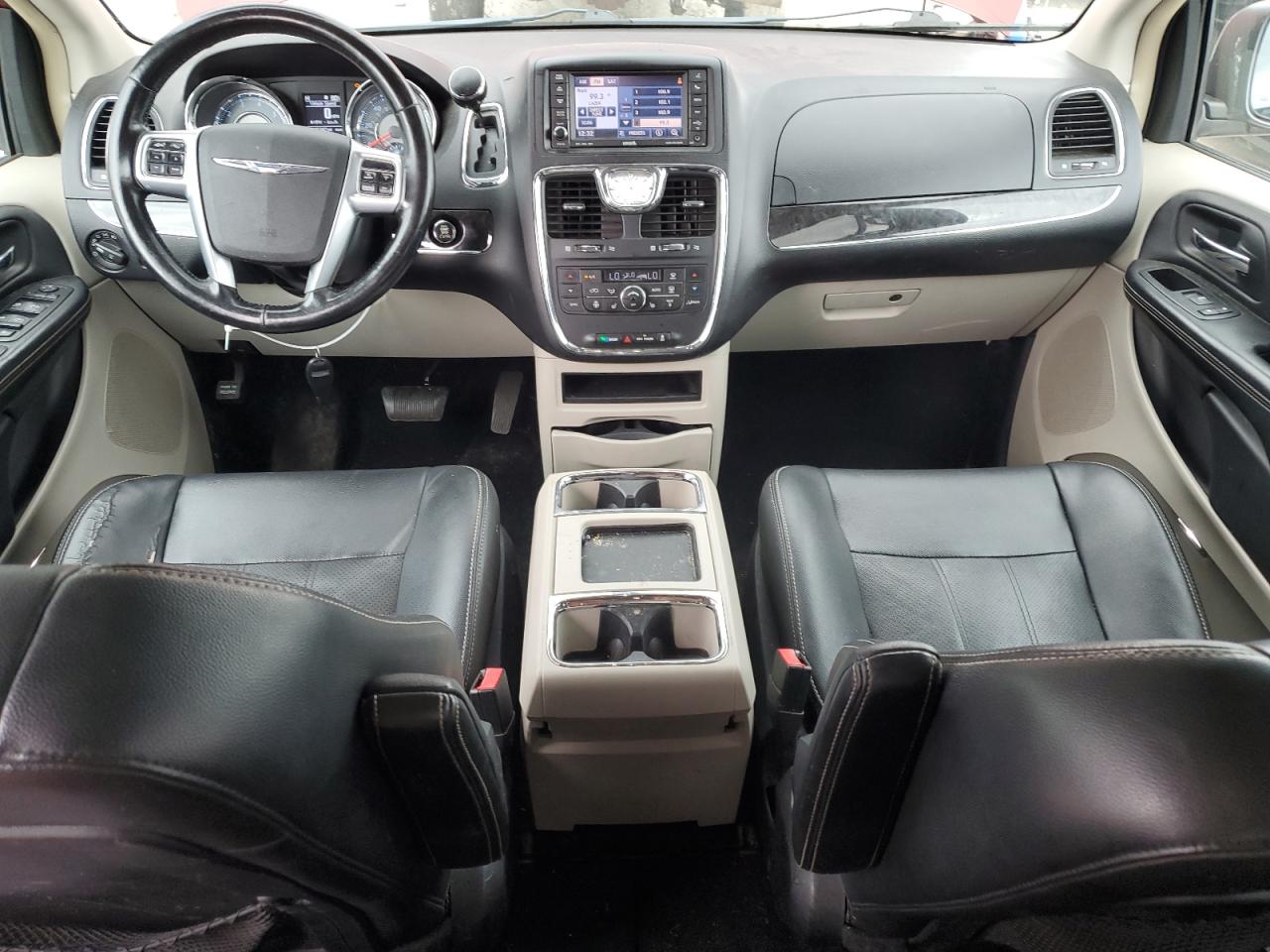 2012 Chrysler Town & Country Touring L VIN: 2C4RC1CG4CR106698 Lot: 64724635