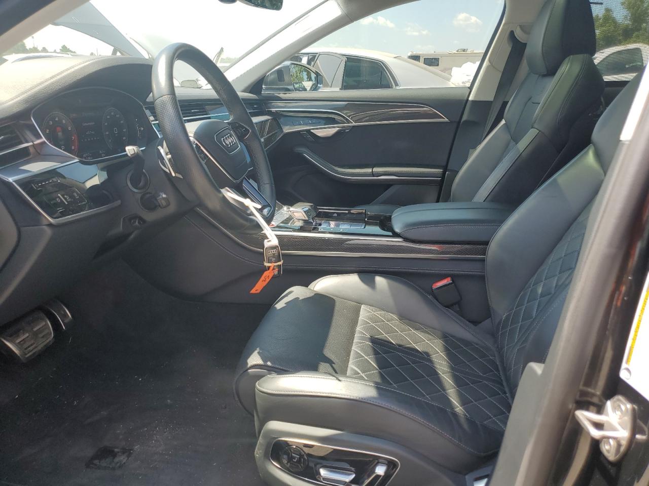 2022 Audi S8 VIN: WAULSAF8XNN001626 Lot: 63004565