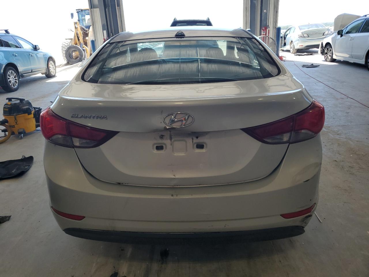 2016 Hyundai Elantra Se VIN: 5NPDH4AE2GH703382 Lot: 63247855