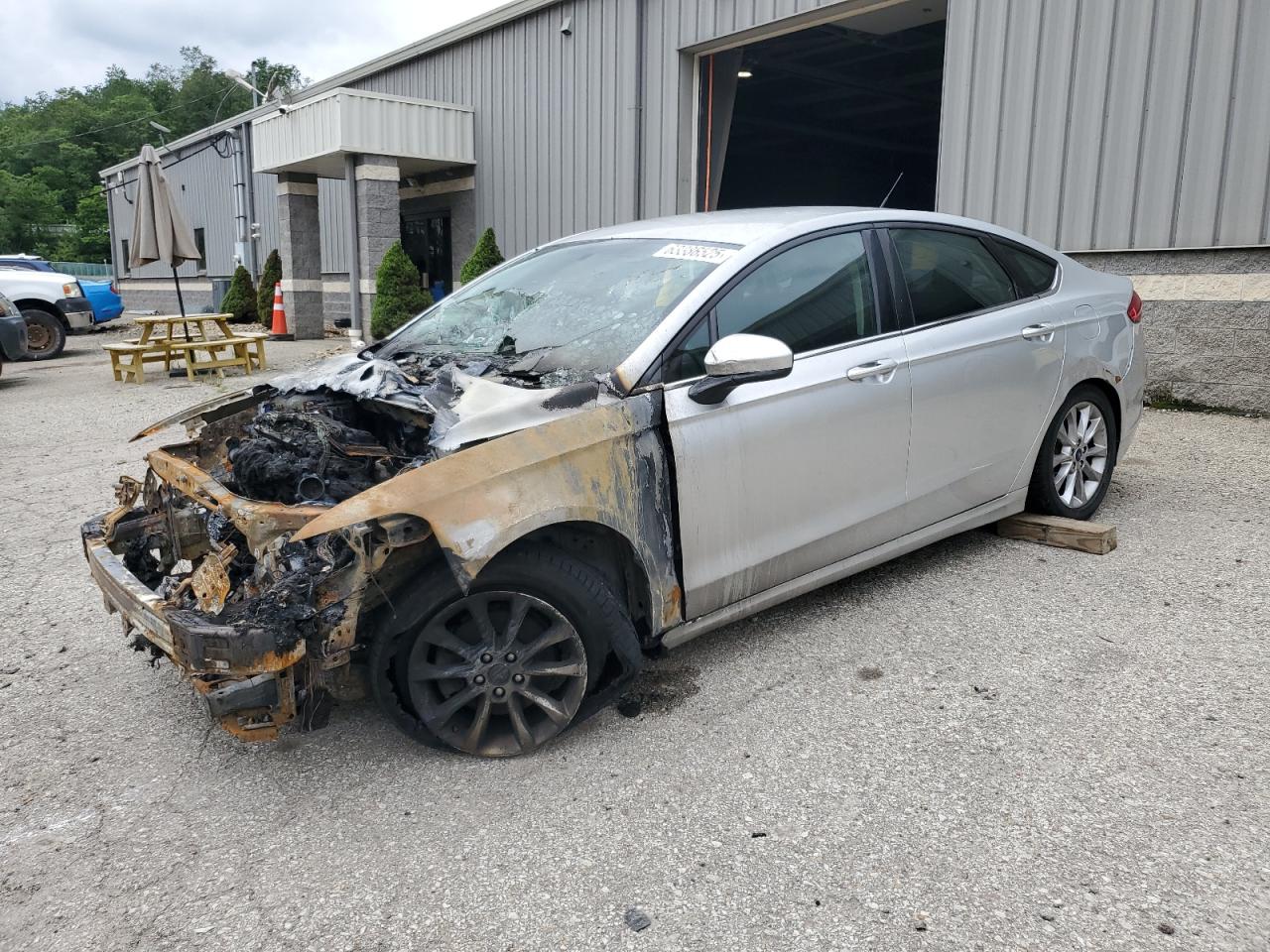 3FA6P0H72HR394609 FORD FUSION 2017