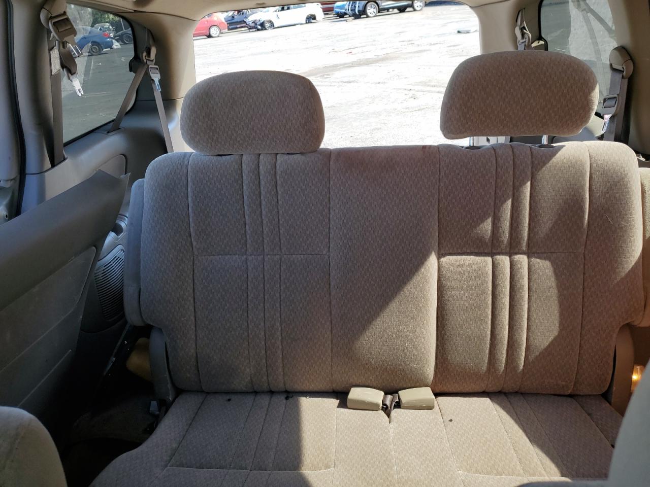 2002 Toyota Sienna Ce VIN: 4T3ZF19C32U487945 Lot: 64080805