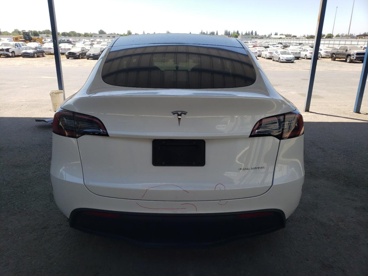 2023 Tesla Model Y VIN: 7SAYGDEE0PF812021 Lot: 64625425