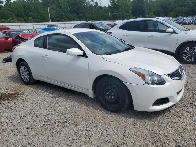 Coupet NISSAN ALTIMA 2013 Biały