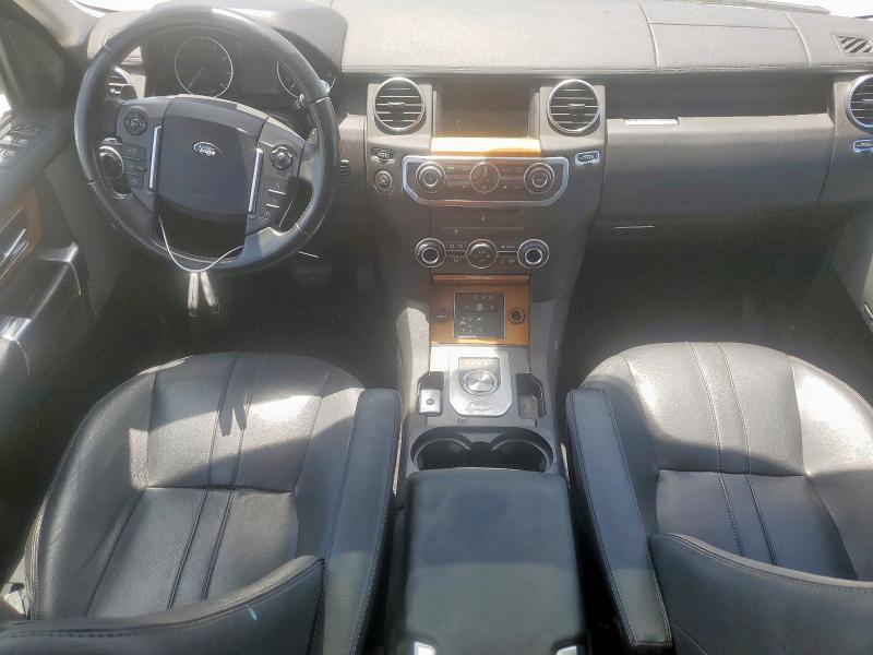 Parquets LAND ROVER LR4 2016 Biały
