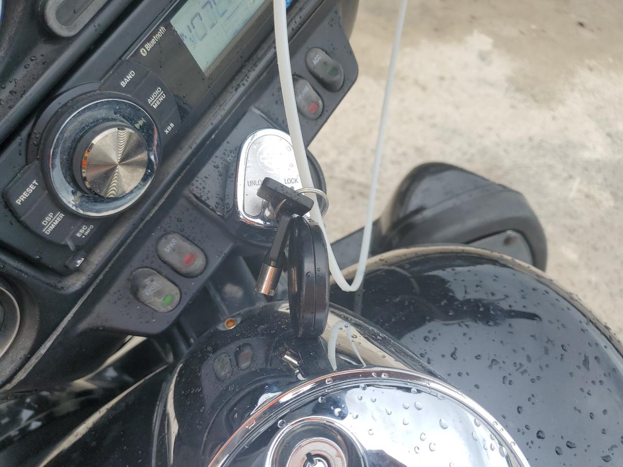 2008 Harley-Davidson Flhtcui VIN: 1HD1FC4118Y695530 Lot: 63799965