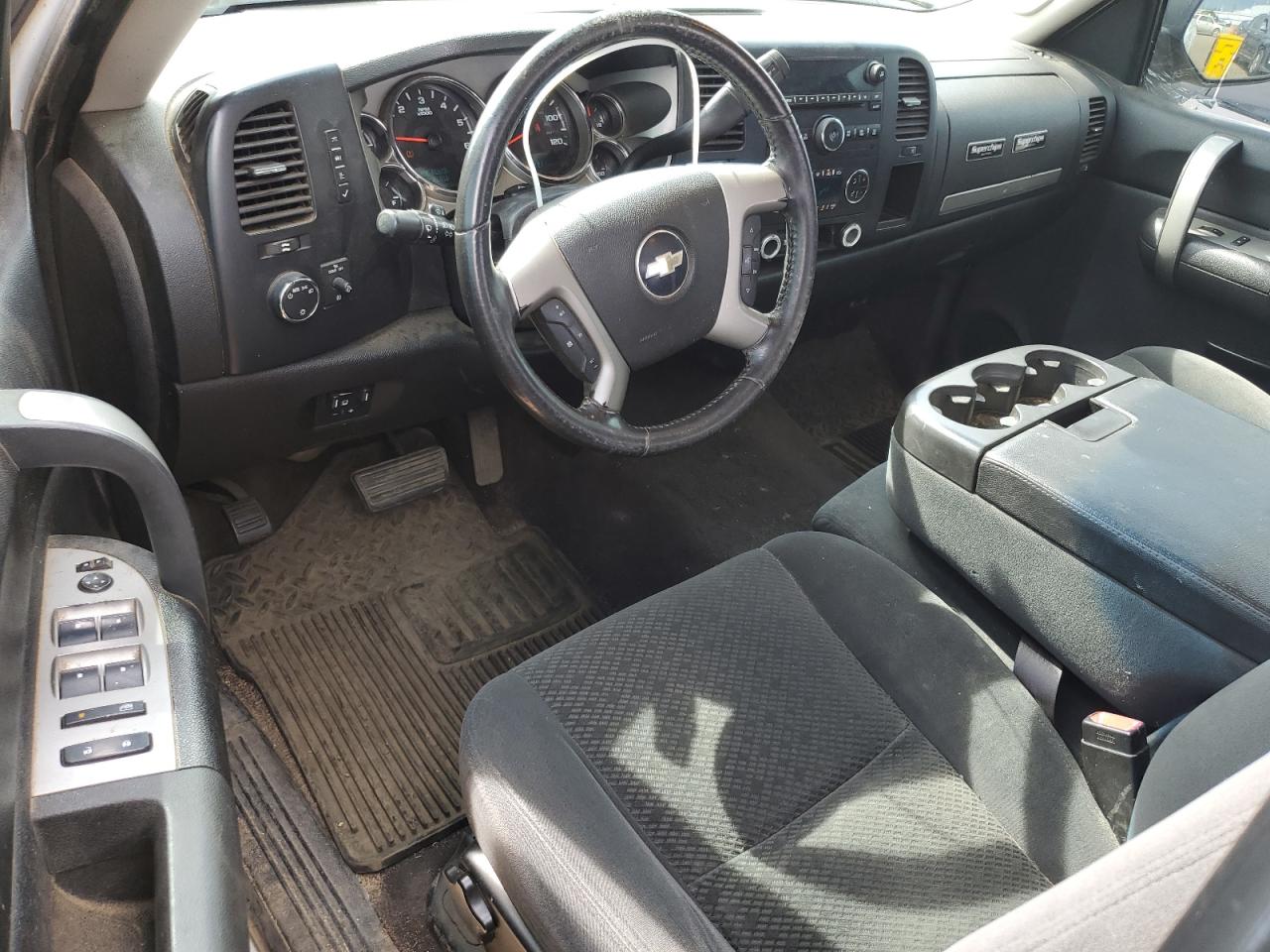 2008 Chevrolet Silverado K1500 VIN: 2GCEK190981270515 Lot: 64542445
