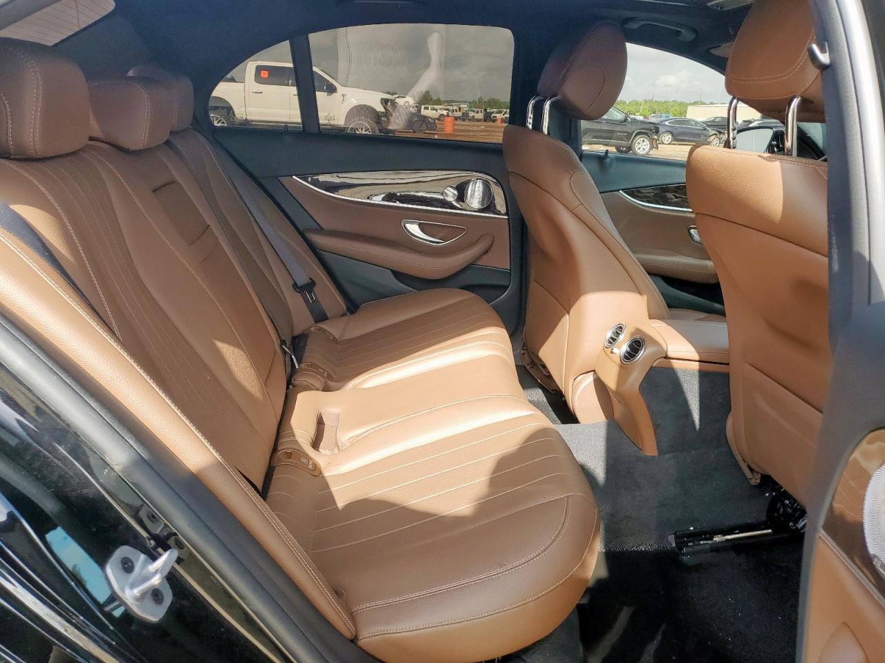 2020 Mercedes-Benz E 350 VIN: W1KZF8DB5LA769081 Lot: 64355365