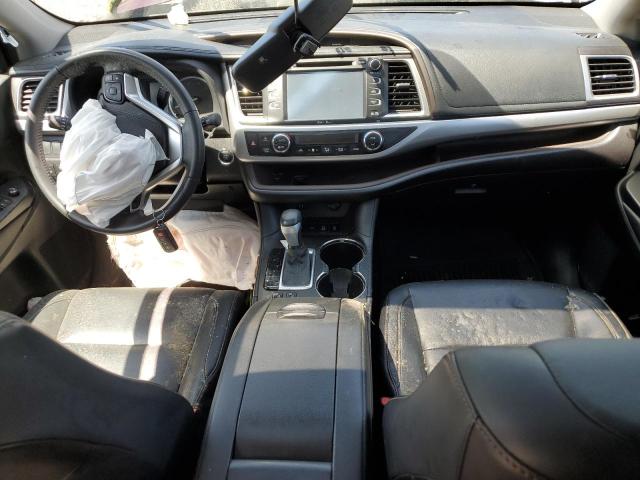 Паркетники TOYOTA HIGHLANDER 2015 Красный
