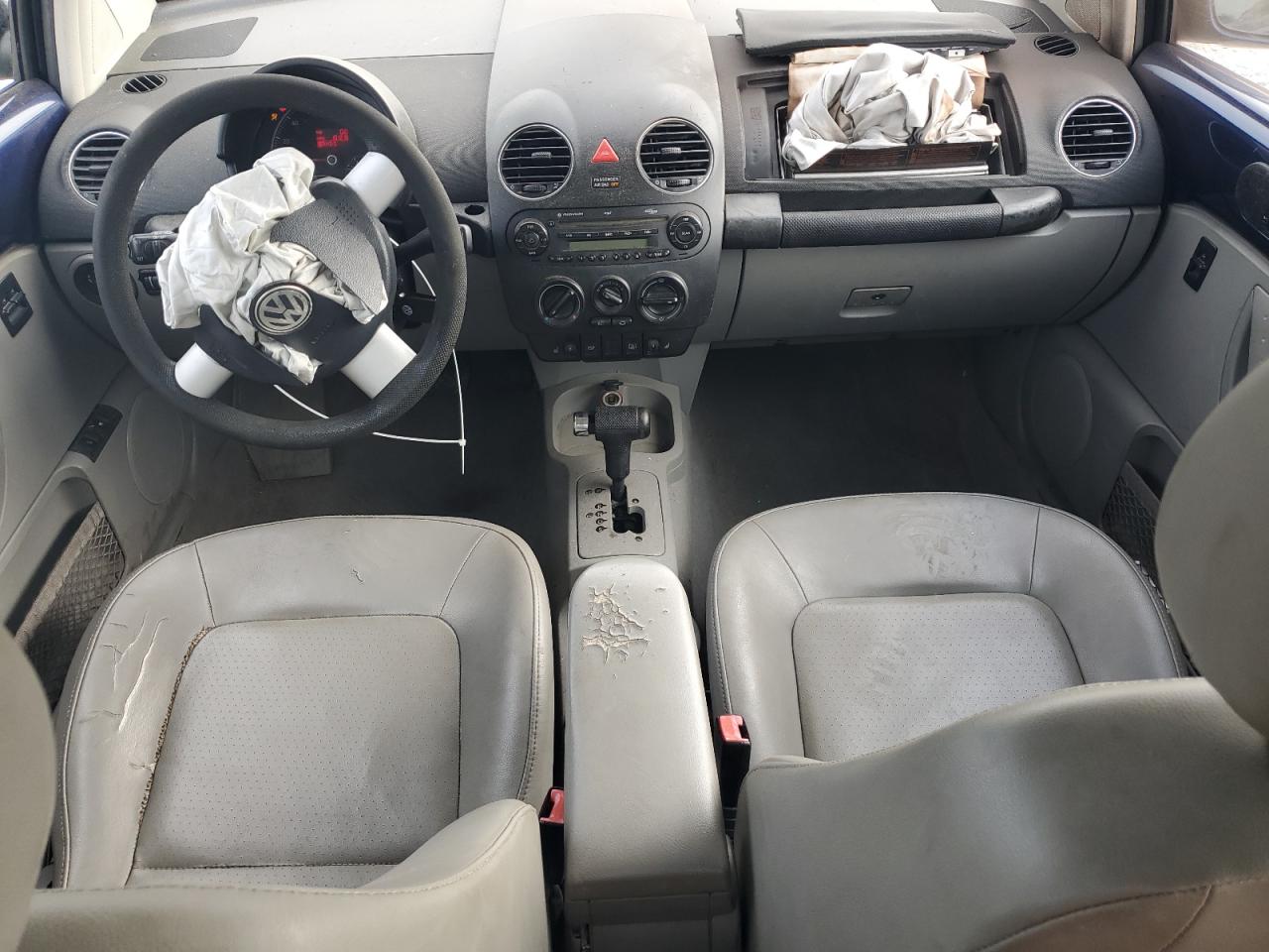 2007 Volkswagen New Beetle 2.5L Option Package 1 VIN: 3VWRW31C07M519831 Lot: 64253175