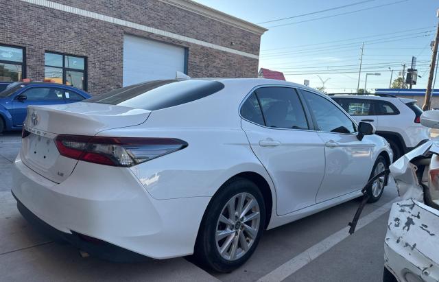  TOYOTA CAMRY 2021 White