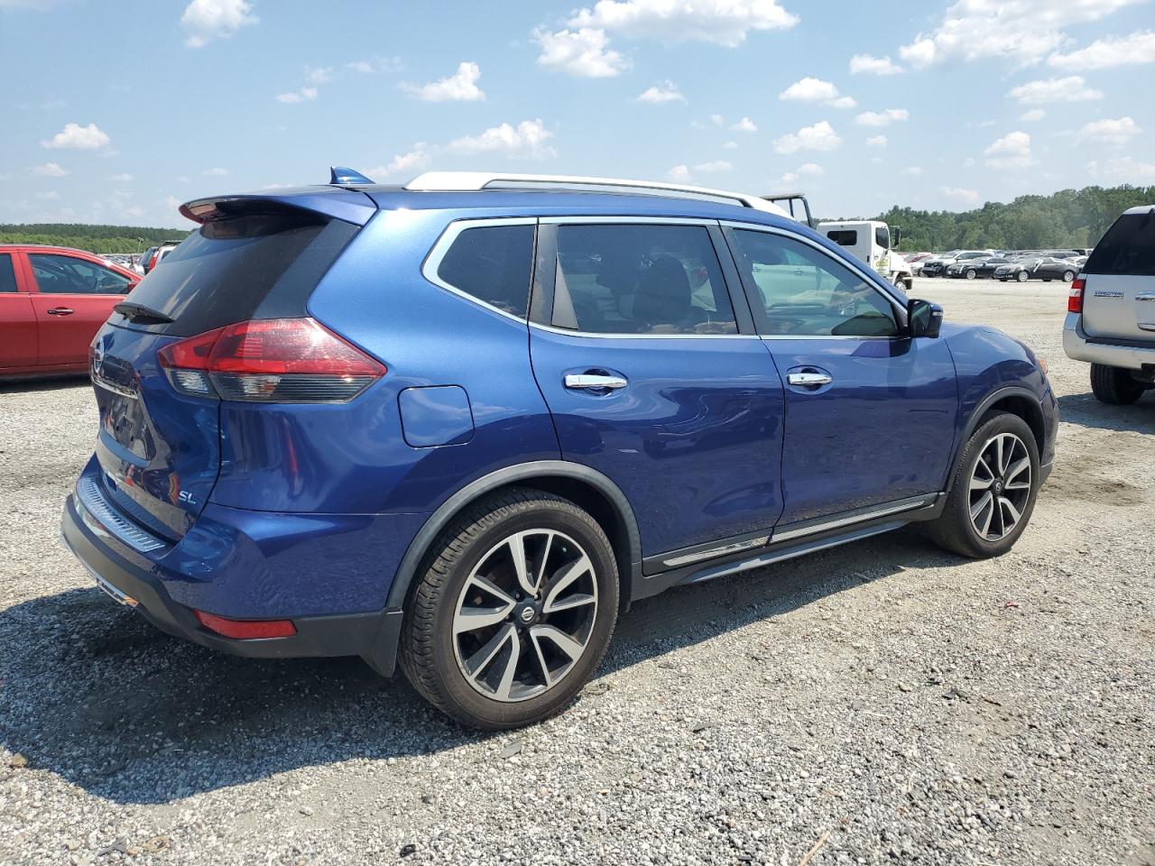JN8AT2MT0JW464727 NISSAN ROGUE 2018