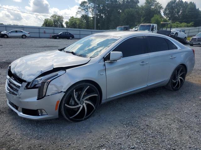  CADILLAC XTS 2018 Серебристый