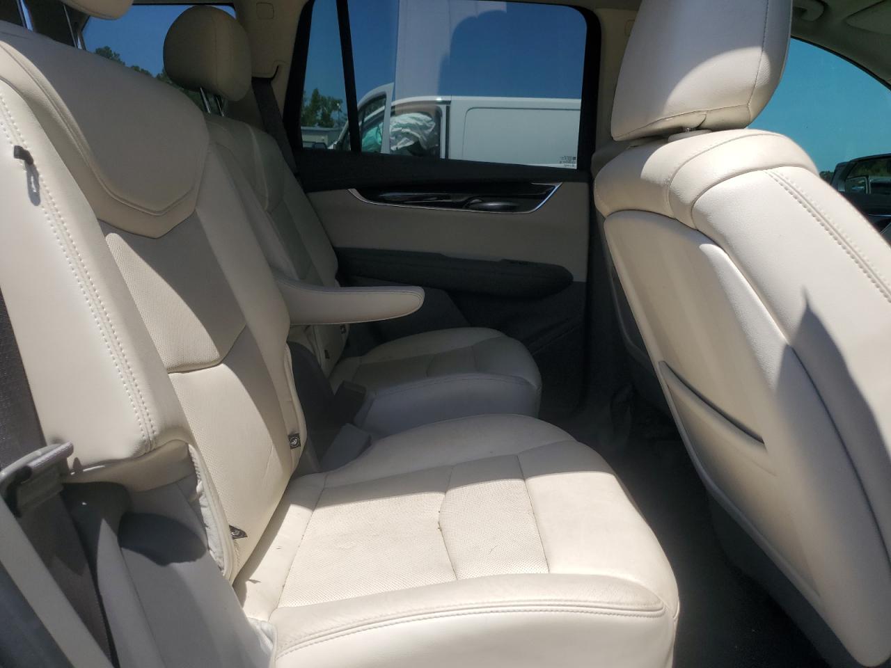 2020 Cadillac Xt6 Premium Luxury VIN: 1GYKPCRS5LZ147600 Lot: 66131525