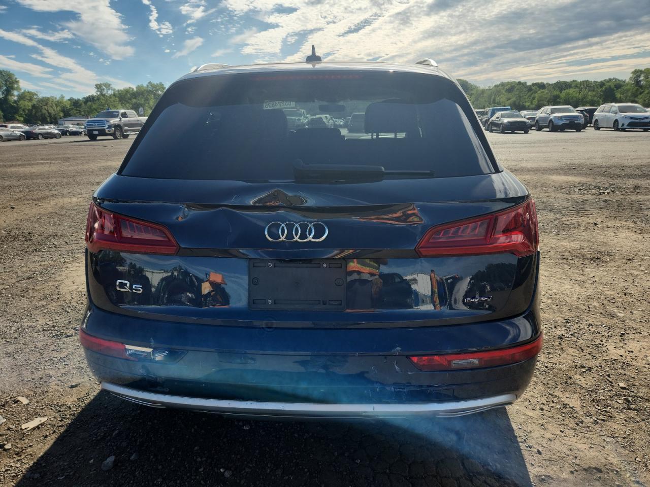 2019 Audi Q5 Premium VIN: WA1ANAFY2K2075647 Lot: 65224835