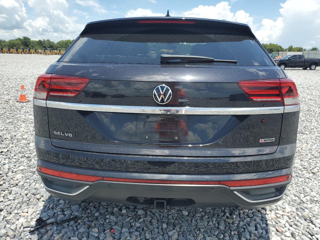 1v2be2ca4mc203082 1V2BE2CA4MC203082 2021 Volkswagen Atlas Cross Sport Sel