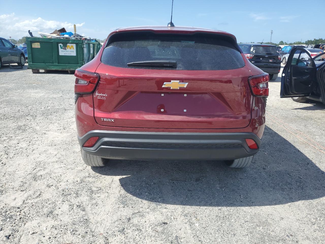 2025 Chevrolet Trax Ls VIN: KL77LFEP9SC227717 Lot: 64818695