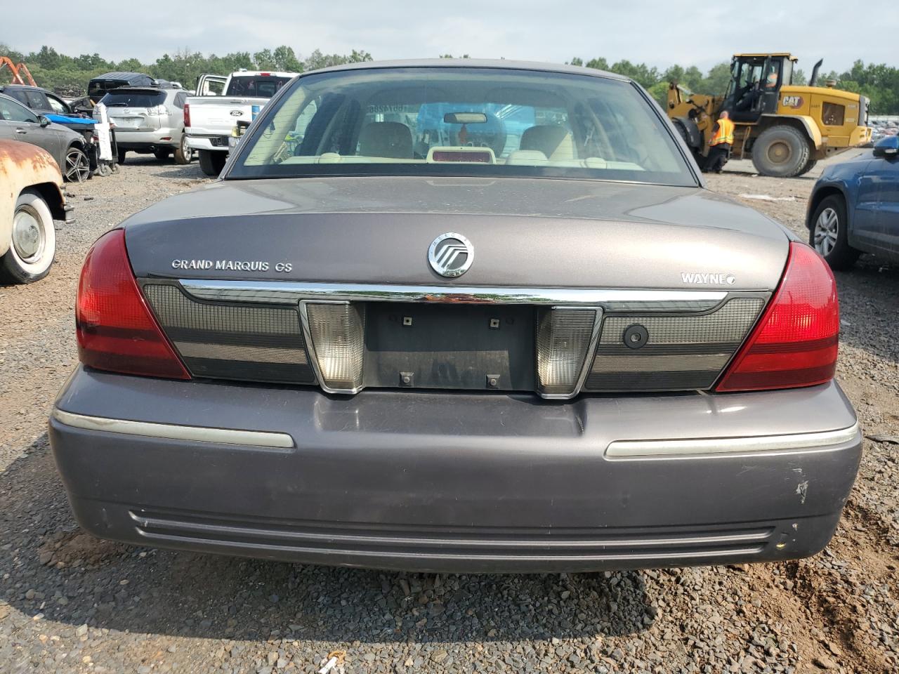 2007 Mercury Grand Marquis Gs VIN: 2MEFM74W47X620432 Lot: 66742865