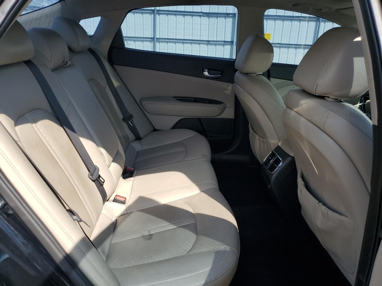 2018 Kia Optima Ex VIN: 5XXGU4L38JG199332 Lot: 63972005