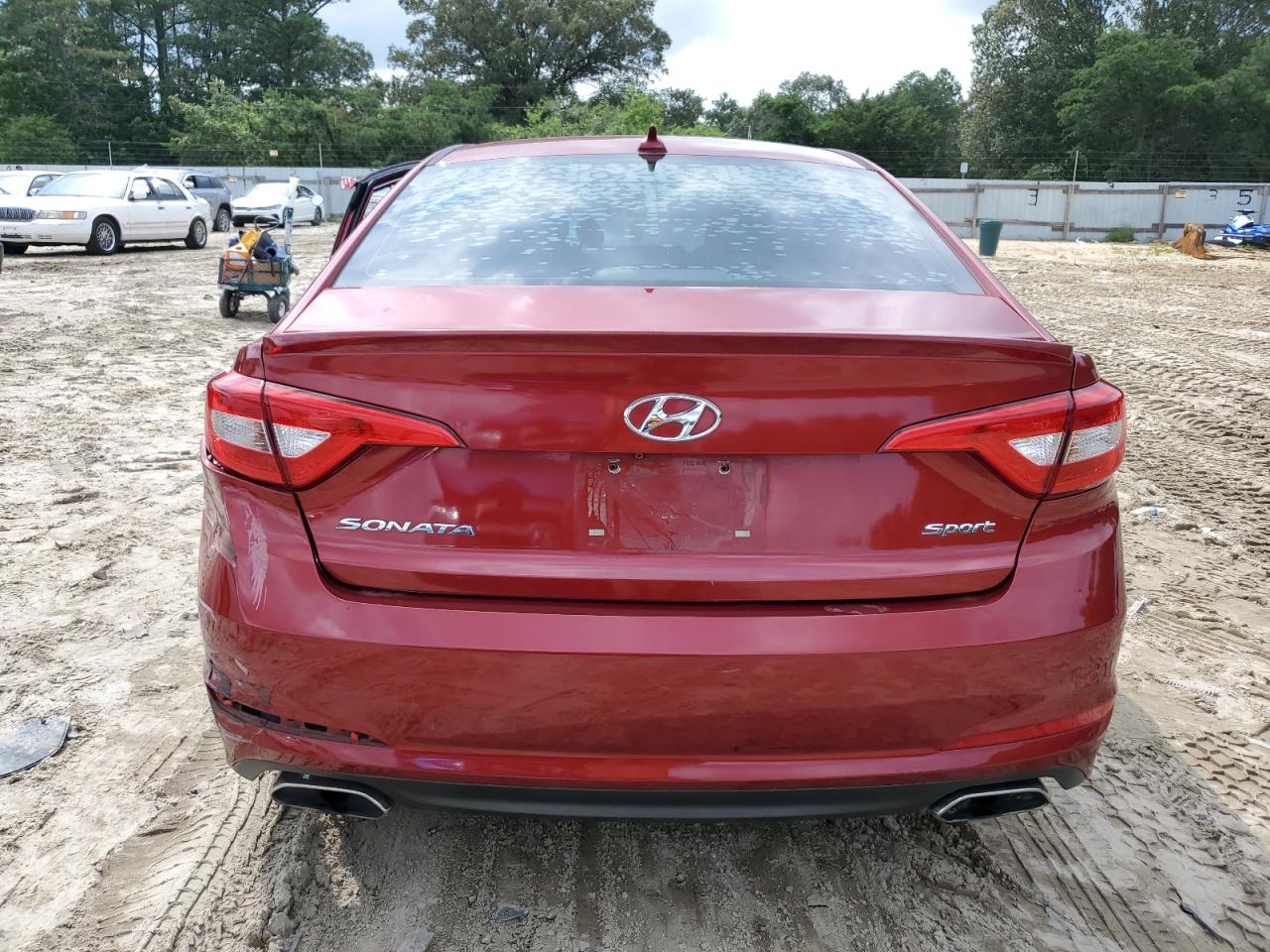2015 Hyundai Sonata Sport VIN: 5NPE34AF2FH042785 Lot: 64961945