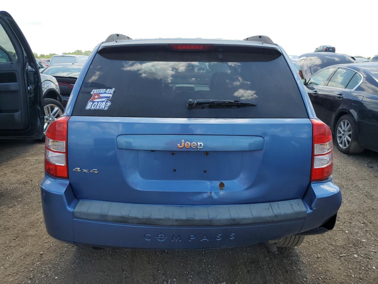 2007 Jeep Compass VIN: 1J8FF47W47D130093 Lot: 63621075