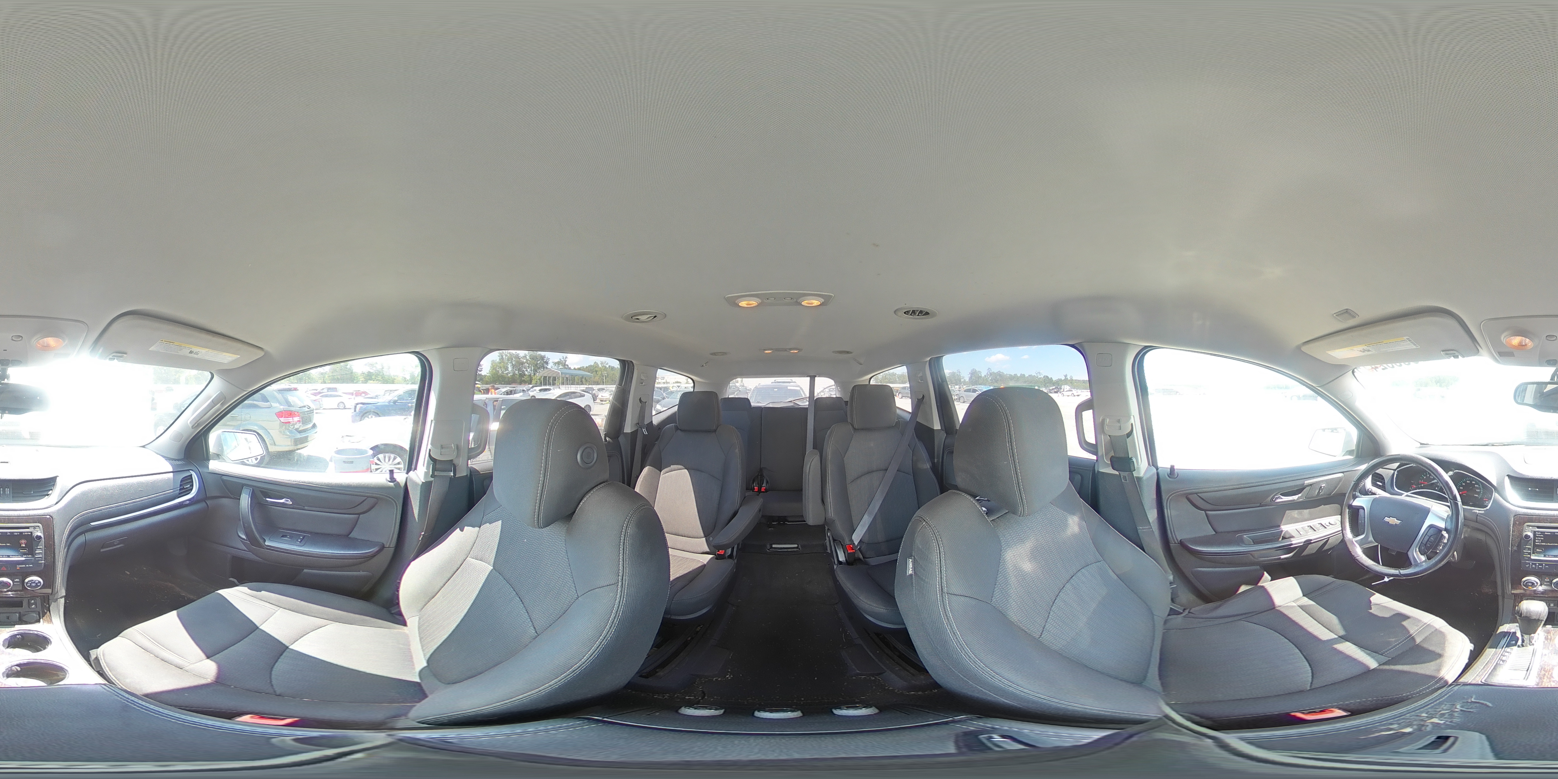 2015 Chevrolet Traverse Lt VIN: 1GNKRGKD2FJ355365 Lot: 63582415