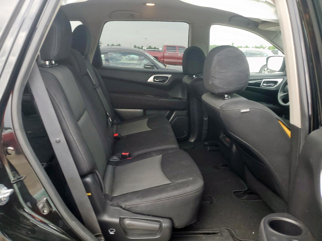 2017 Nissan Pathfinder S VIN: 5N1DR2MN1HC650437 Lot: 64379425