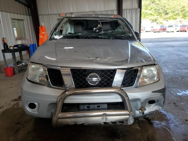  NISSAN FRONTIER 2017 Silver