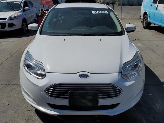  FORD FOCUS 2016 Biały