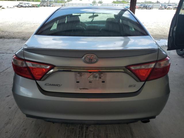  TOYOTA CAMRY 2016 Silver